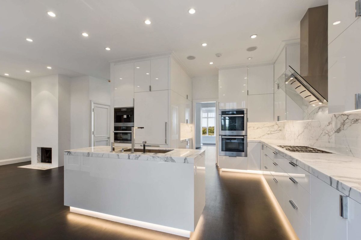 Remodeled Presidio Heights Home w/Amazing Views, SF
